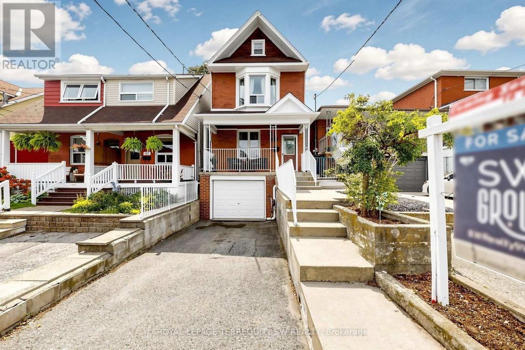 105 Barker Avenue, Toronto (danforth Village-East York)