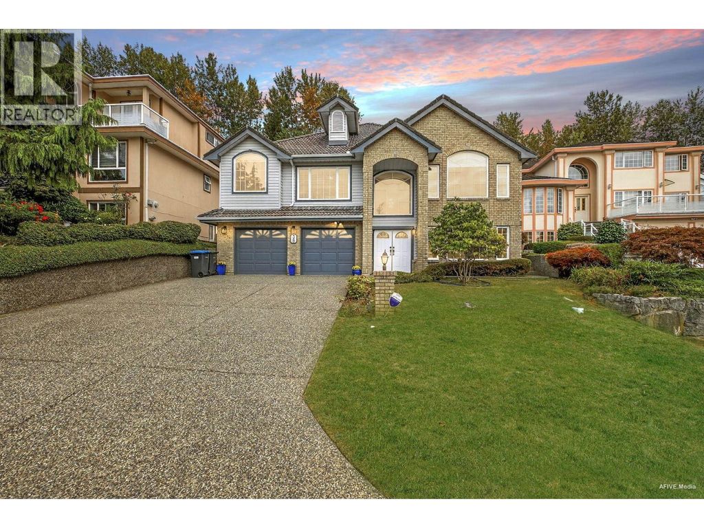 38 Timbercrest Drive, Port Moody