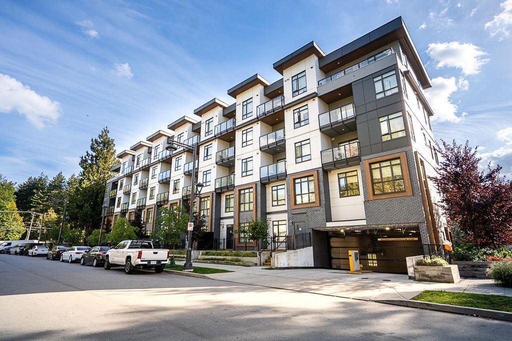 420 13968 Laurel Drive, Surrey