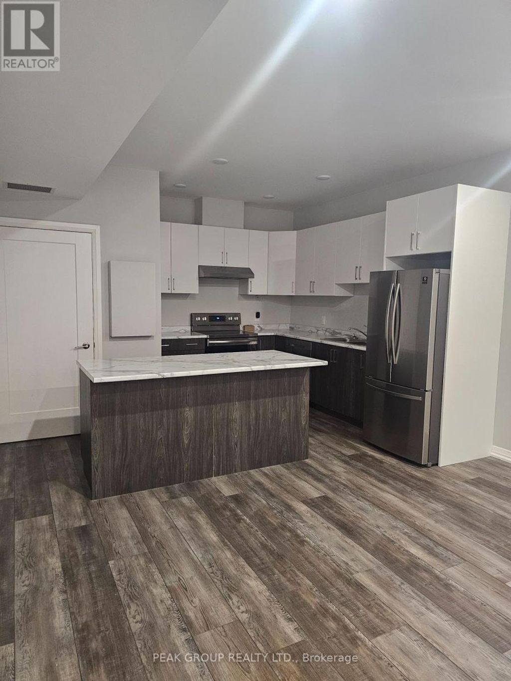 5932 Dorchester Road W, Niagara Falls (dorchester)
