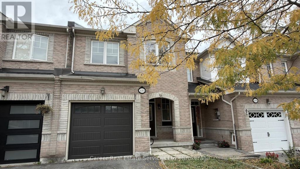 123 Silverwood Circle, Ajax (central East)