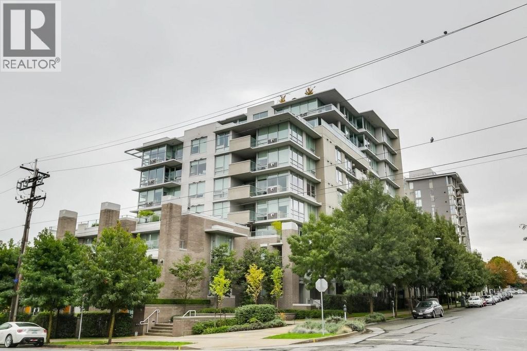 504 1675 W 8 Avenue, Vancouver