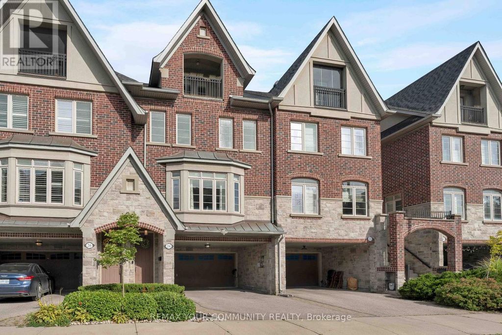 24 Gala Lane, Toronto (stonegate-Queensway)