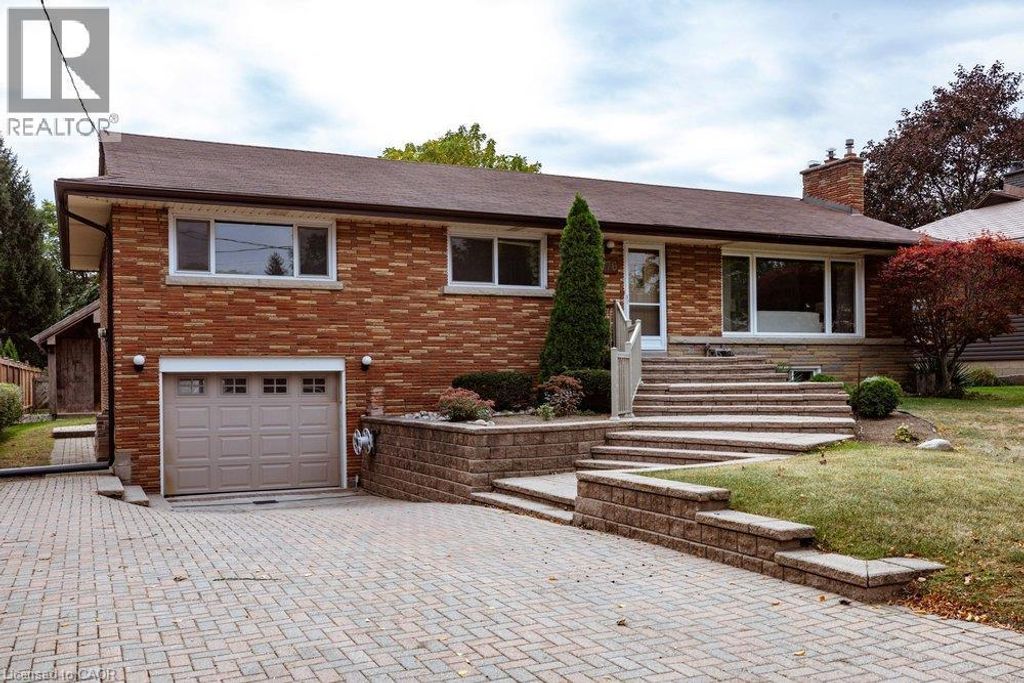 970 Danforth Avenue, Burlington