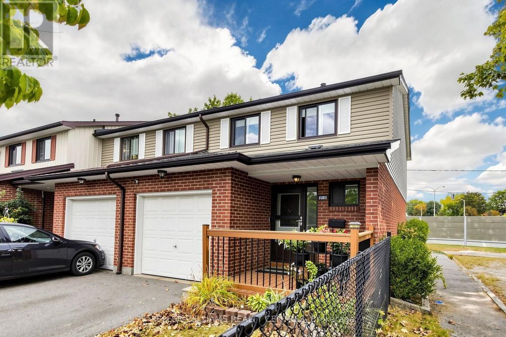 215 - 215 Baronwood Court, Brampton (brampton North)