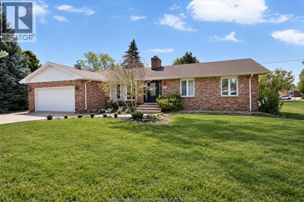 255 Fort St, Amherstburg