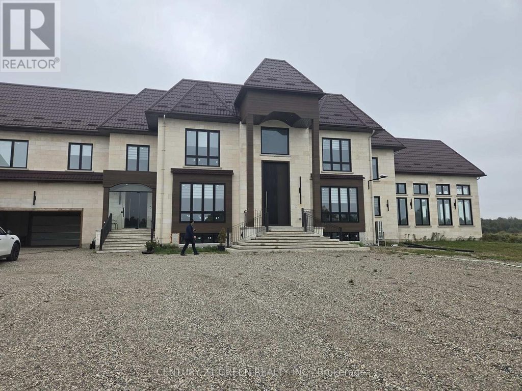 674525 Hurontario Street, Mono