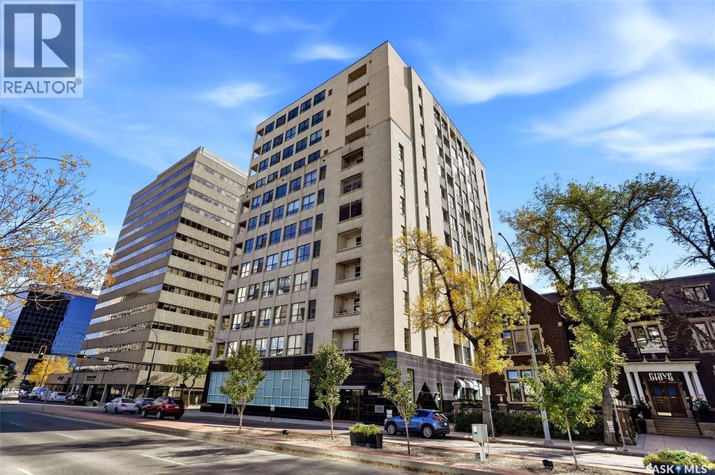 805 1901 Victoria Avenue, Regina