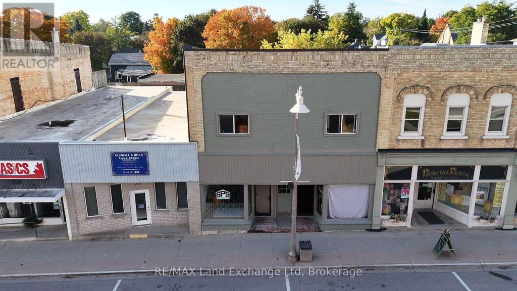 218-220 Josephine Street, North Huron (wingham)
