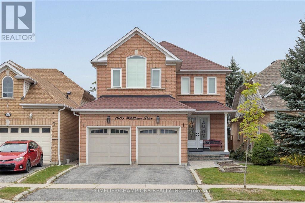 1905 Wildflower Drive, Pickering (amberlea)