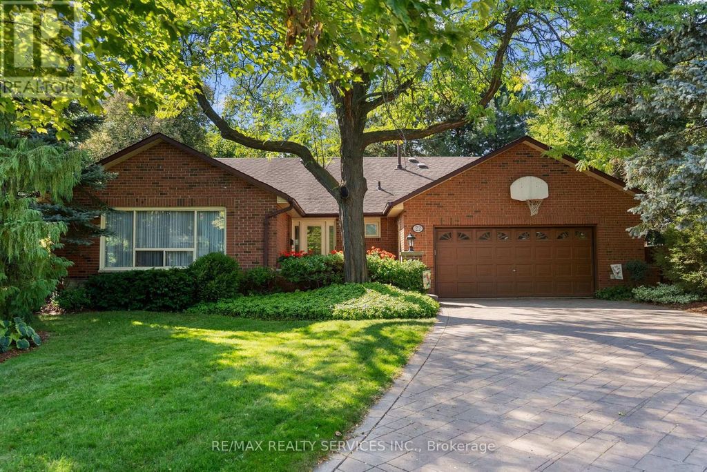 22 Oldham Crescent, Brampton (snelgrove)