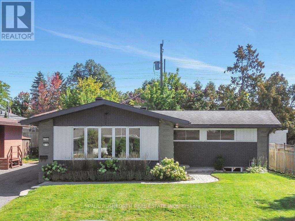 2160 Lambeth Walk, Ottawa