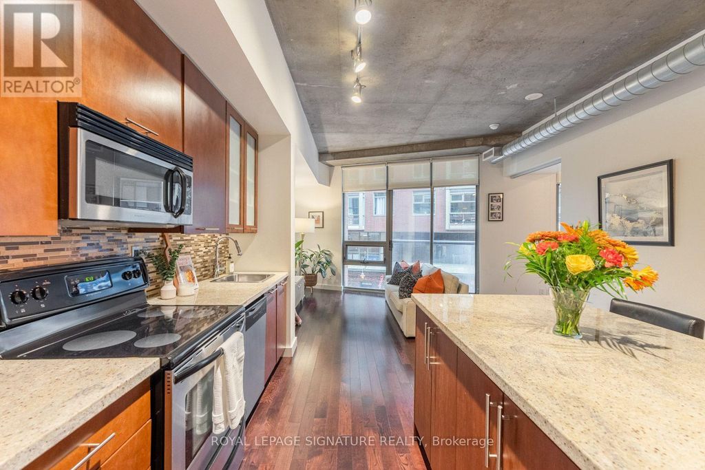 210 - 33 Mill Street, Toronto (waterfront Communities)