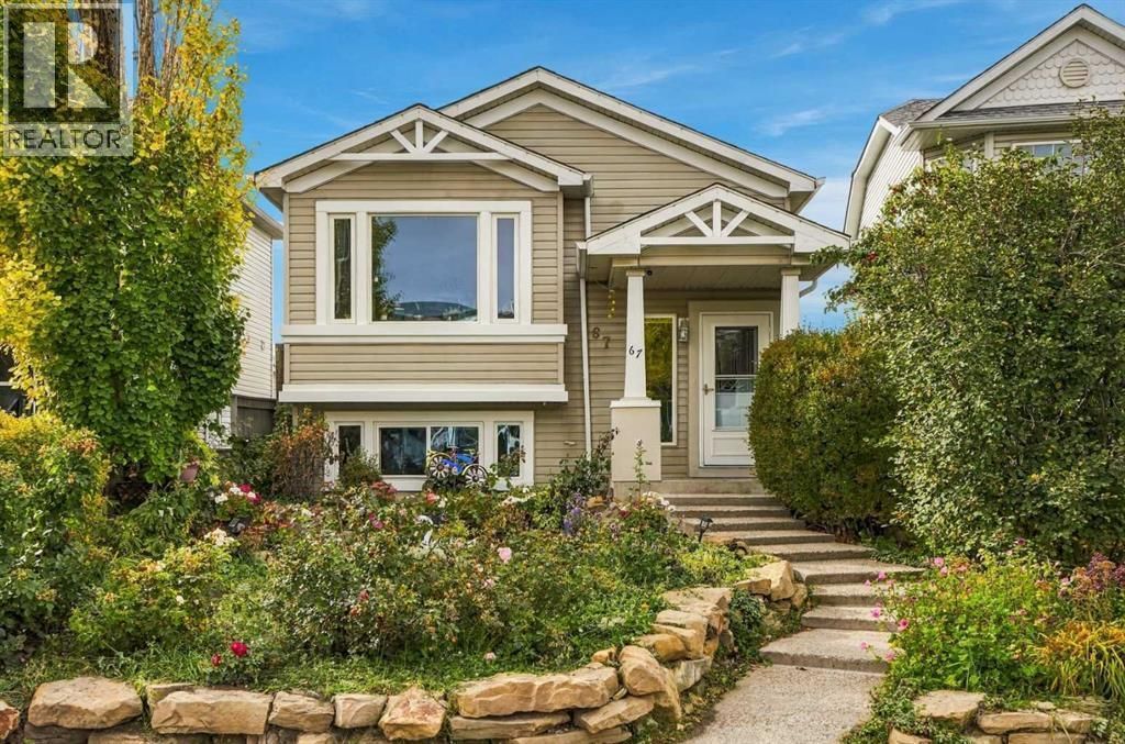 67 Martin Crossing Close Ne, Calgary