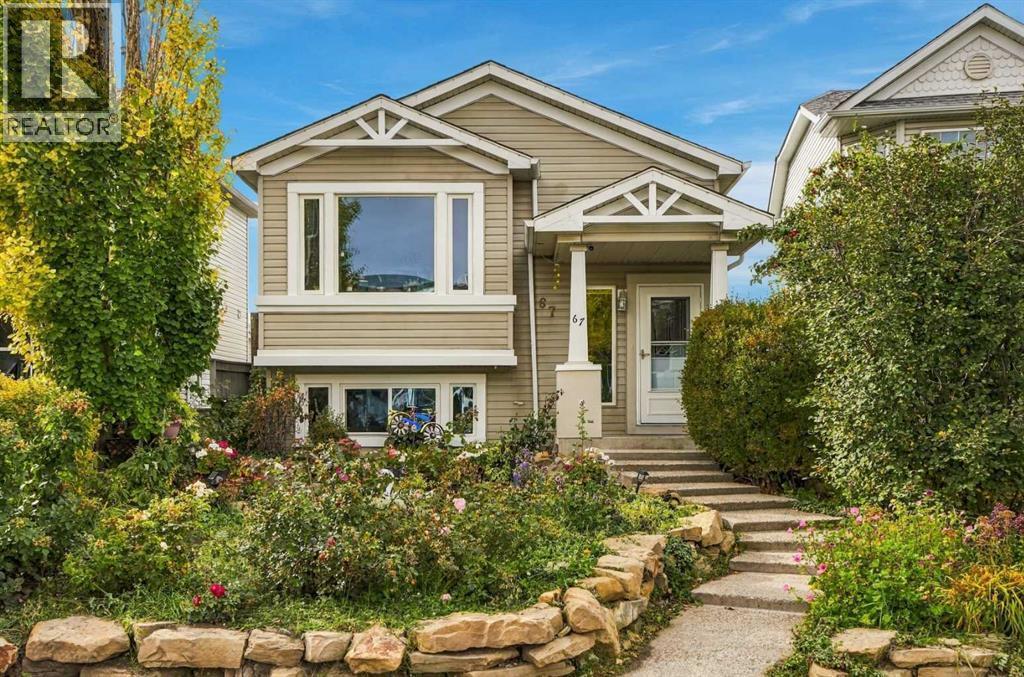 67 Martin Crossing Close Ne, Calgary
