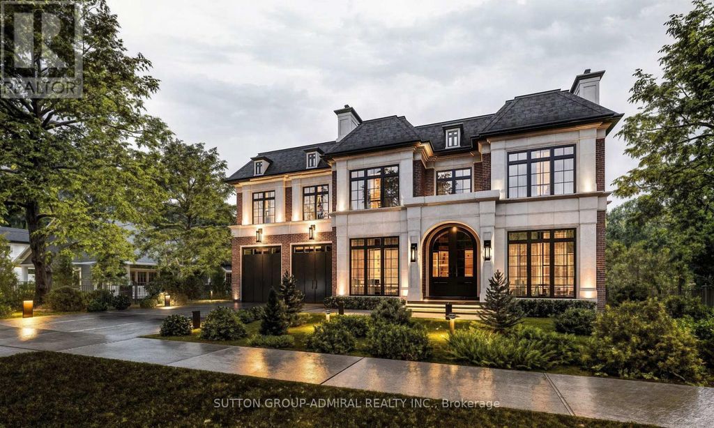 4447 Spruce Avenue, Burlington (shoreacres)