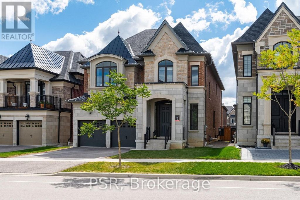 33 Pine Heights Drive, Vaughan (vellore Village)