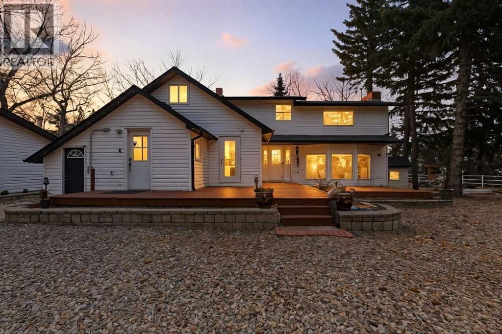 12040 338 Avenue E, Rural Foothills County