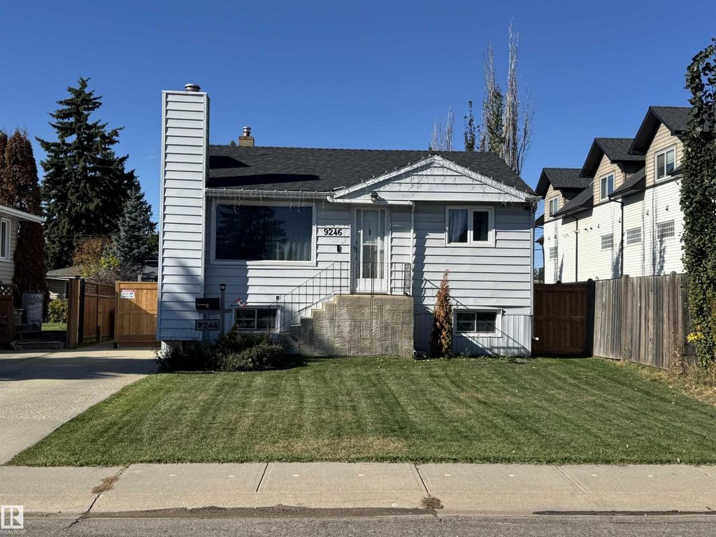 9246 154 St Nw, Edmonton