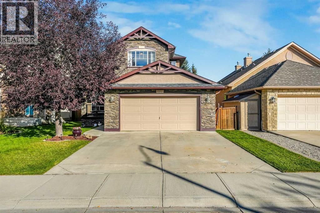 247 Crystal Shores Drive, Okotoks