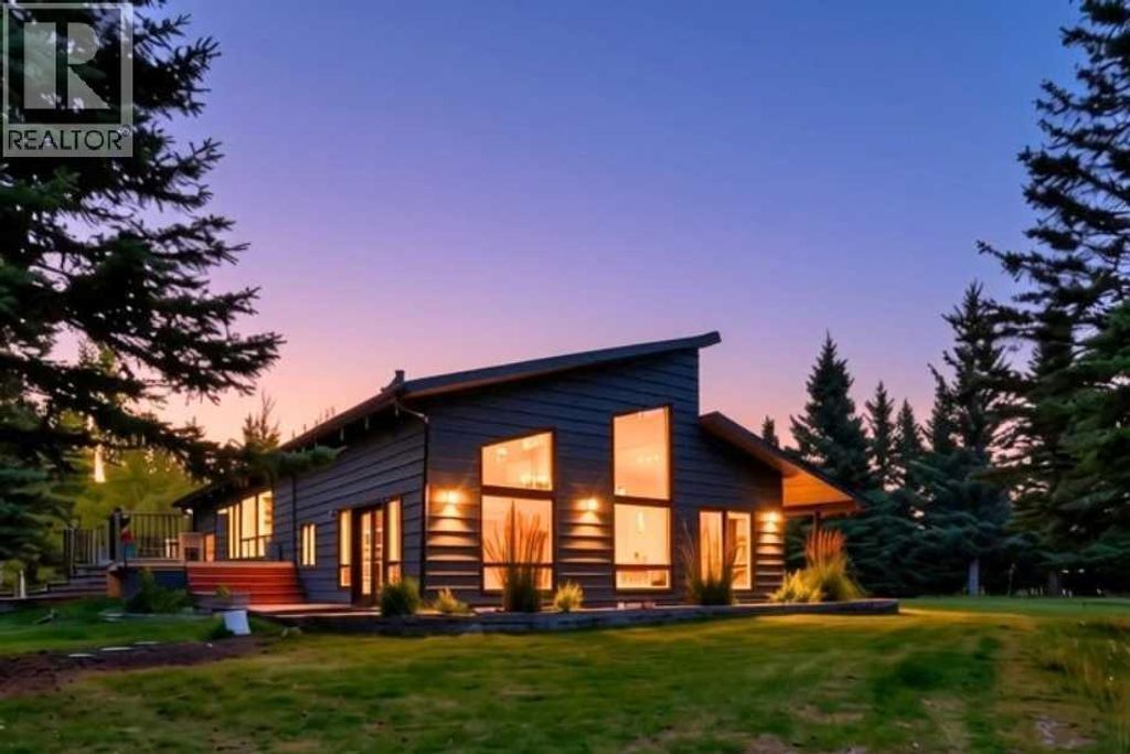 16 Mountain View Park, Bragg Creek