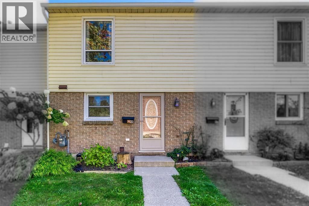 27 Turner Drive Unit# 44, Sarnia