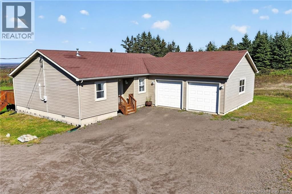 422 Indian Mountain Road, Stilesville