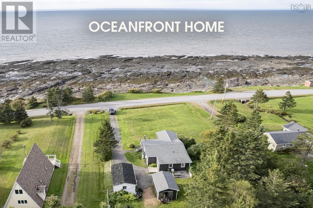 12240 Shore Road, Port George