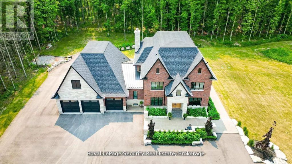 2464 15th Side Road, New Tecumseth (tottenham)