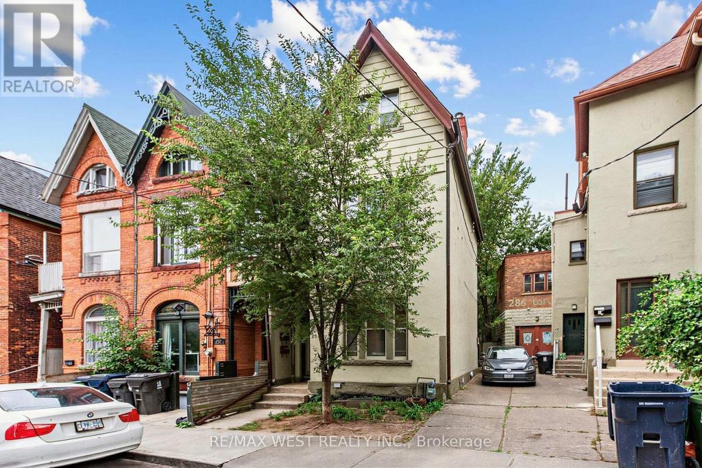 284 Lisgar Street, Toronto (little Portugal)