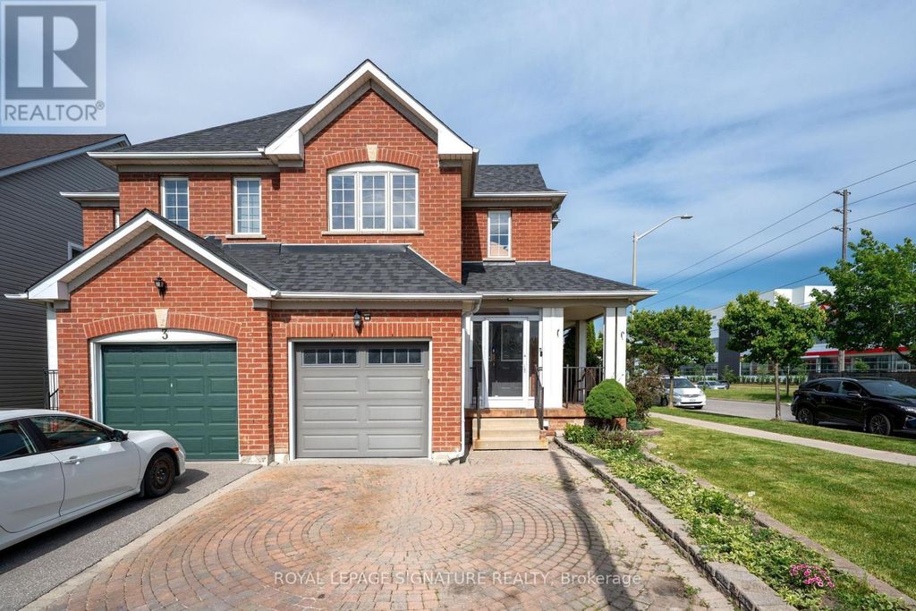 1 Holloway Road, Markham (cedarwood)