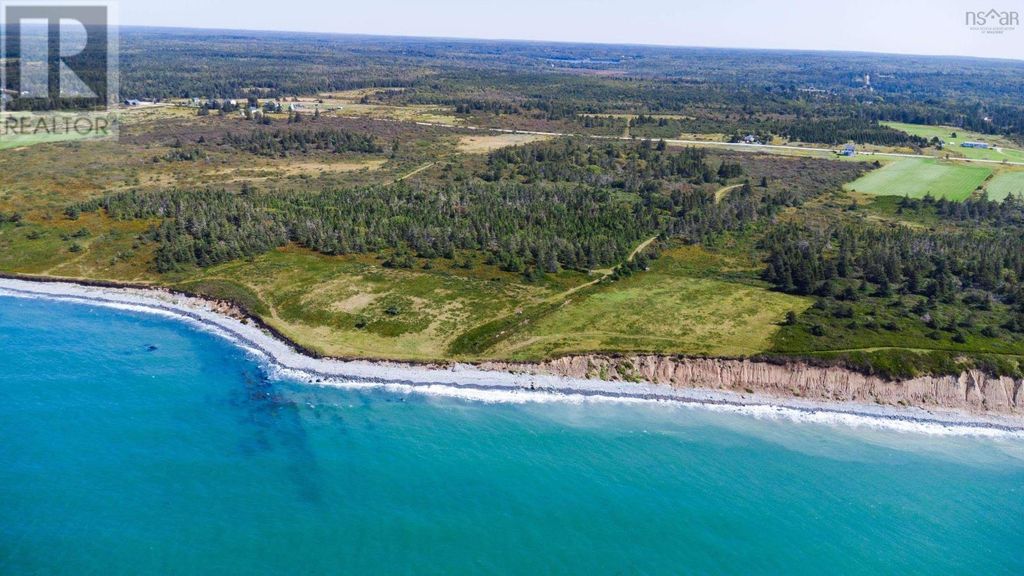 3827 Highway 1, Beaver River