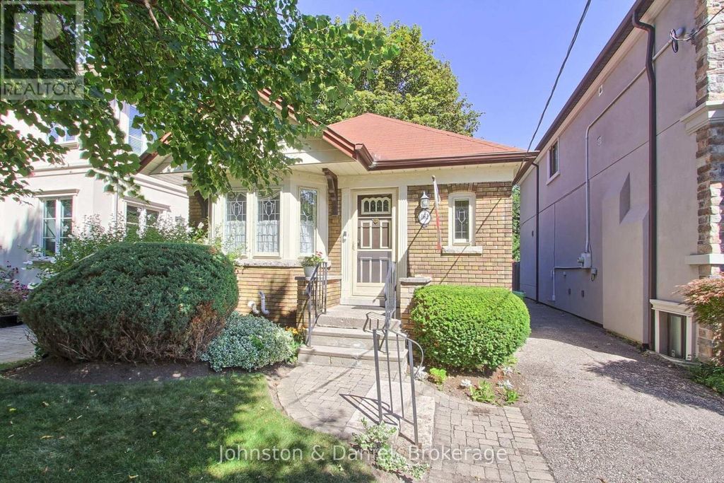 162 Donlea Drive, Toronto (leaside)