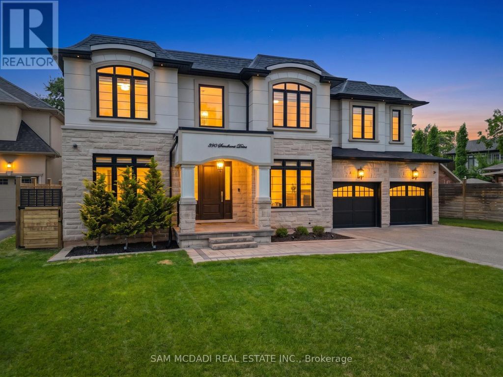 390 Sandhurst Drive, Oakville (wo West)