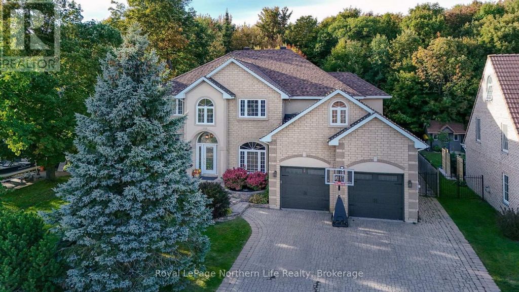 14 Melissa Crescent, North Bay (airport)