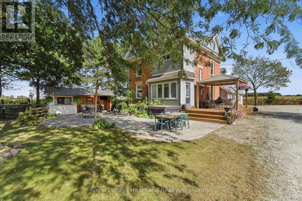 73080 Airport Line, Bluewater (hay)