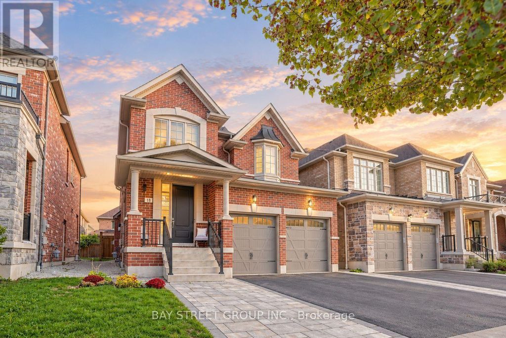 13 Micklefield Avenue, Whitby