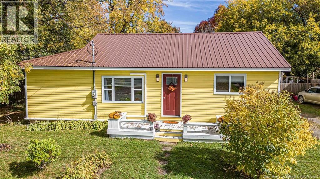19 Victory Avenue, Fredericton