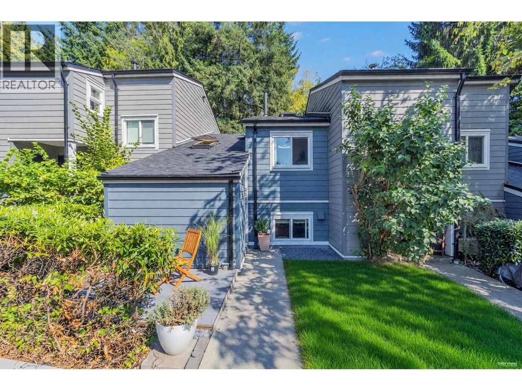 2624 Tretheway Drive, Burnaby