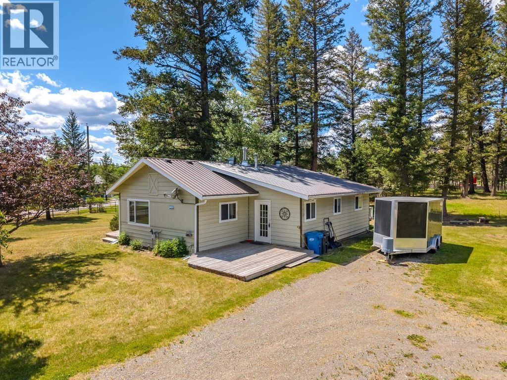 4734 Kitwanga Drive, 108 Mile Ranch