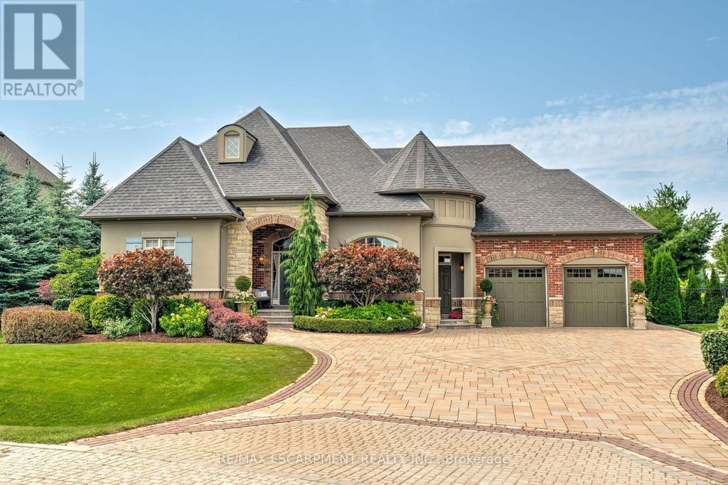 4 Holdroyd Court, Halton Hills (glen Williams)