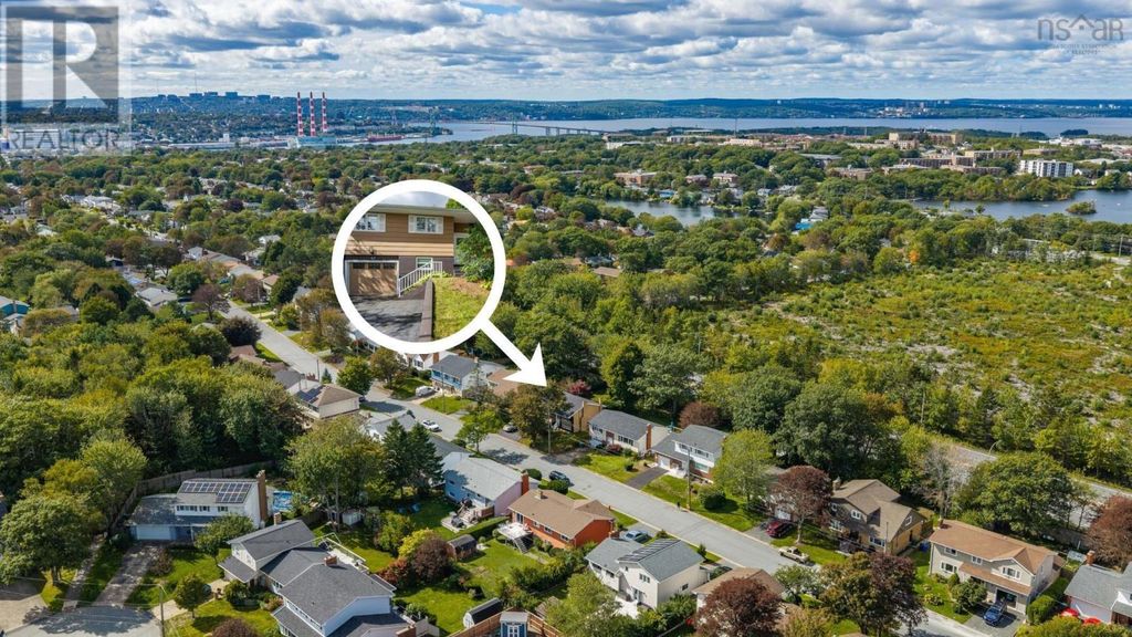 47 Kingston Crescent, Dartmouth