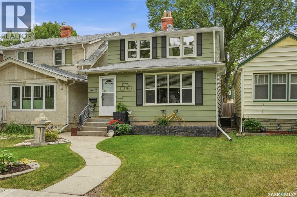 3208 Victoria Avenue, Regina