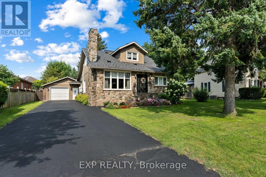2753 St Paul Avenue, Niagara Falls (stamford)