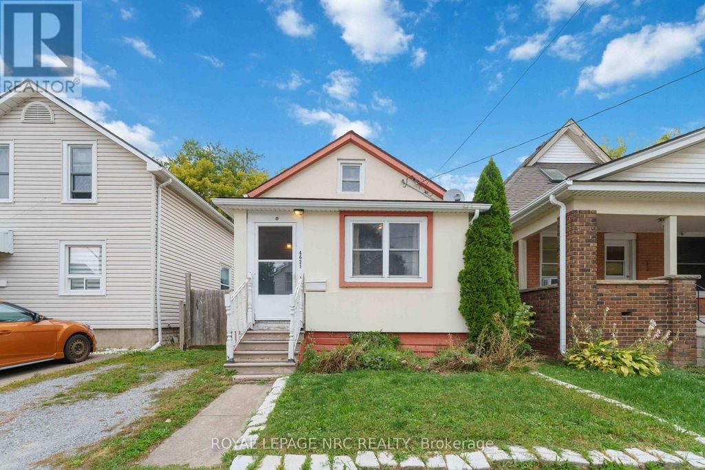 4621 Jepson Street, Niagara Falls (downtown)