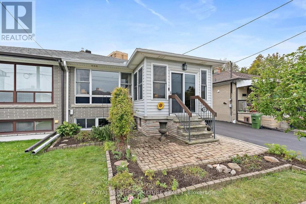 29 Heavitree Drive, Toronto (downsview-Roding-Cfb)