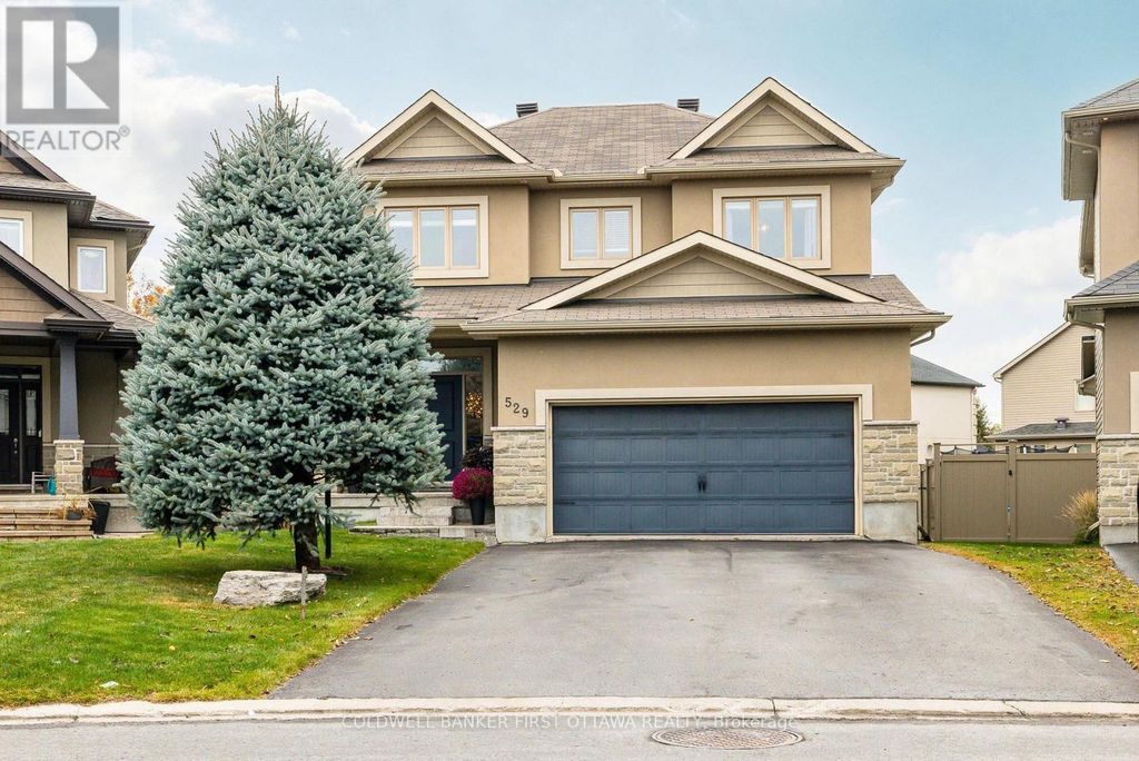 529 Adamson Crescent, Ottawa