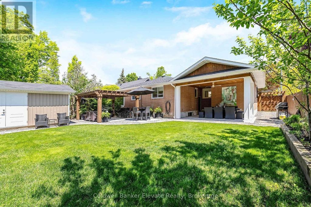 21 Market Street, Halton Hills (georgetown)