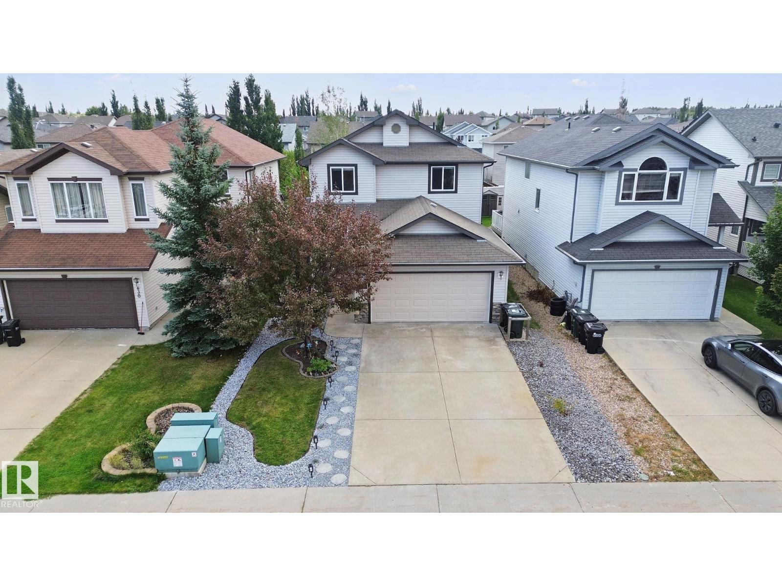 628 Foxtail Ln, Sherwood Park