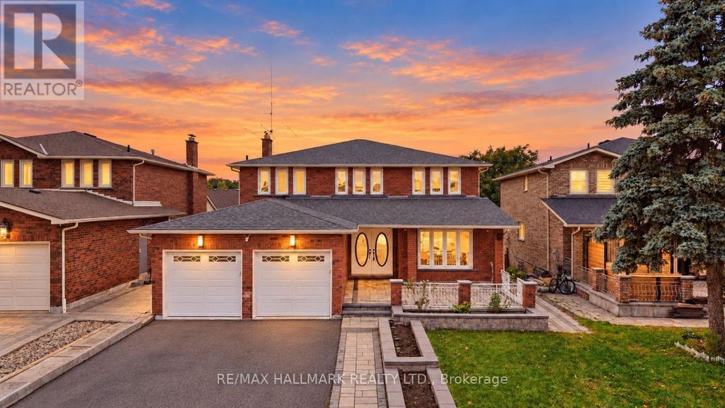 44 Olympia Gate, Vaughan (east Woodbridge)